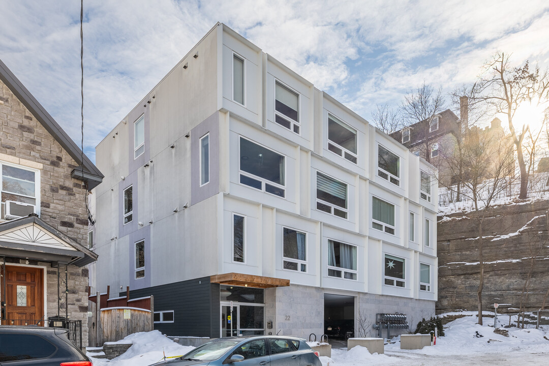 Edge Lebreton Flats in Ottawa, ON - Building Photo