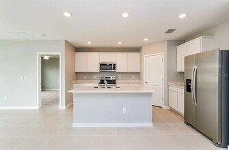 4039 Obsidian Dr in Spring Hill, FL - Building Photo - Building Photo