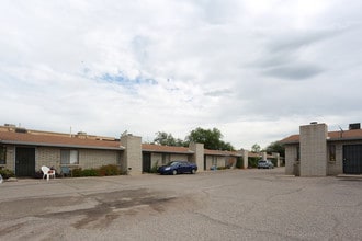 1275-1295 N Walnut Blvd in Tucson, AZ - Building Photo - Building Photo