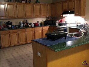 136 Oscar Ct in Warner Robins, GA - Building Photo - Building Photo