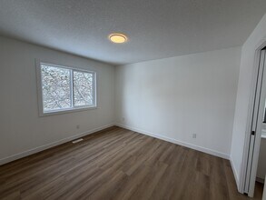 11323-11106 106 St in Edmonton, AB - Building Photo - Building Photo