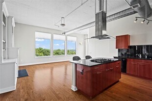 3820 Roswell Rd NE in Atlanta, GA - Building Photo