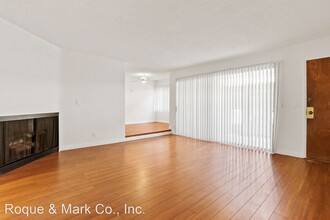 932 10th St in Santa Monica, CA - Building Photo - Building Photo