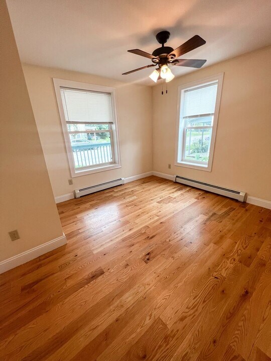 83 Park St in Burlington, VT - Building Photo