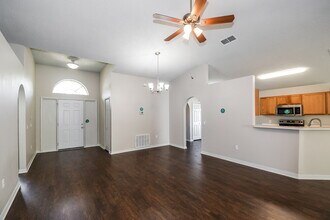 7428 Prosperity Park Rd N in Jacksonville, FL - Building Photo - Building Photo