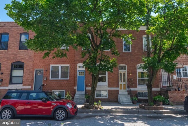 property at 527 S Lakewood Ave