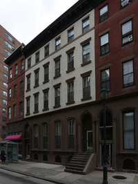 2047 Walnut St in Philadelphia, PA - Foto de edificio - Building Photo