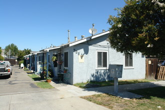 645 Vermont St in San Jose, CA - Building Photo - Building Photo