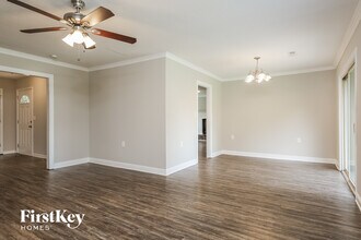 304 Pembrook St in Ladson, SC - Foto de edificio - Building Photo