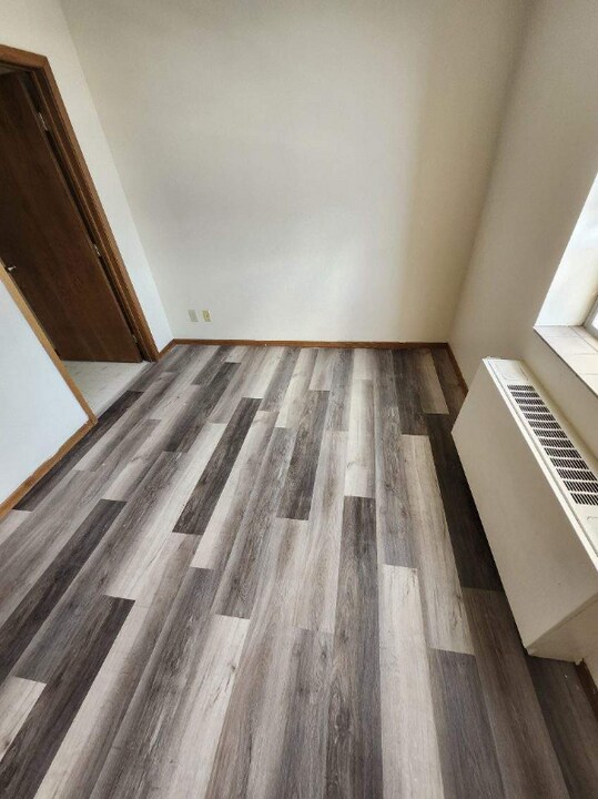 1011 K St in Fairbury, NE - Building Photo