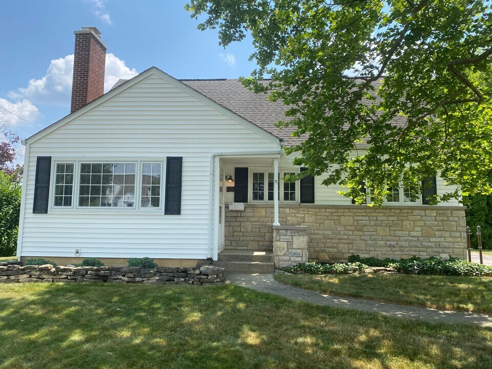 2796 Brandon Rd in Columbus, OH - Building Photo