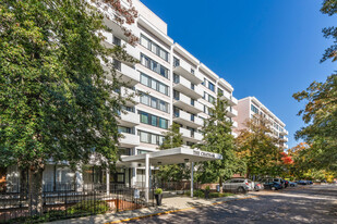 Chatham Condominiums in Arlington, VA - Building Photo