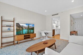 10 Bowdoin St in Boston, MA - Building Photo - Building Photo