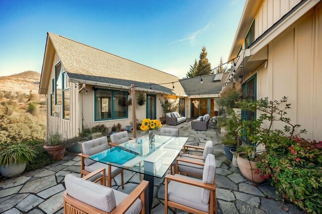 property at 4406 San Juan Dr
