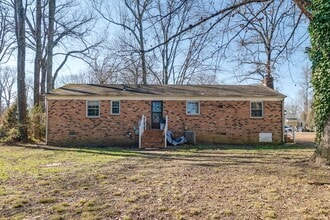 7009 Rodophil Rd in Richmond, VA - Building Photo - Building Photo