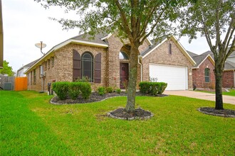 19734 Amber Village Ln in Richmond, TX - Building Photo - Building Photo