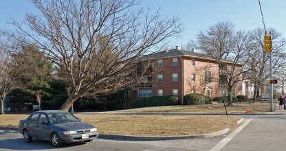 Walbrook Apartments in Baltimore, MD - Building Photo - Building Photo