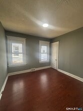 473 Putnam St in Bridgeport, CT - Building Photo - Building Photo