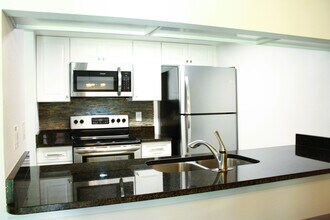 123 San Paulo Cir in Melbourne, FL - Building Photo - Building Photo