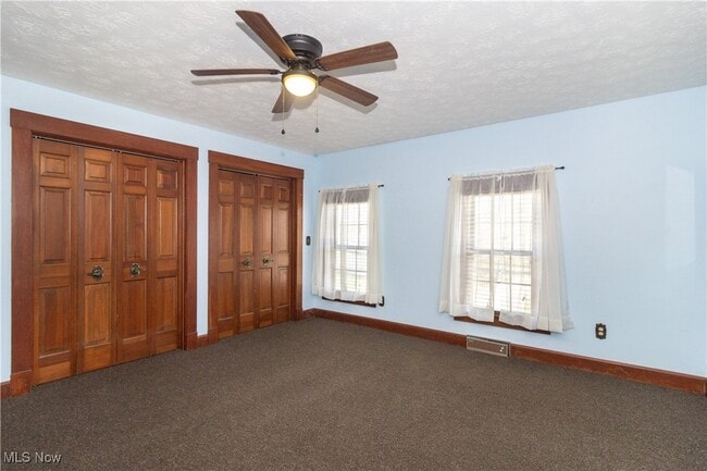 property at 559 Wadsworth Rd