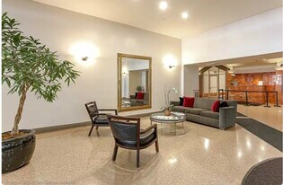 1212 N La Salle Dr in Chicago, IL - Building Photo