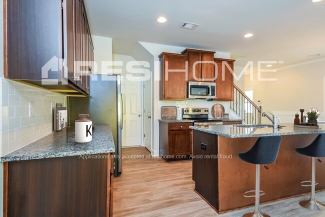 1005 Tranquil Gdns Pl in Acworth, GA - Building Photo - Building Photo