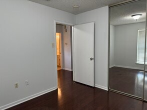 350 Meadow Crossing Dr in Baton Rouge, LA - Building Photo - Building Photo