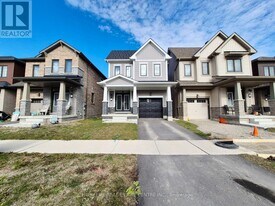 22 Monteith Dr in Brantford, ON - Building Photo