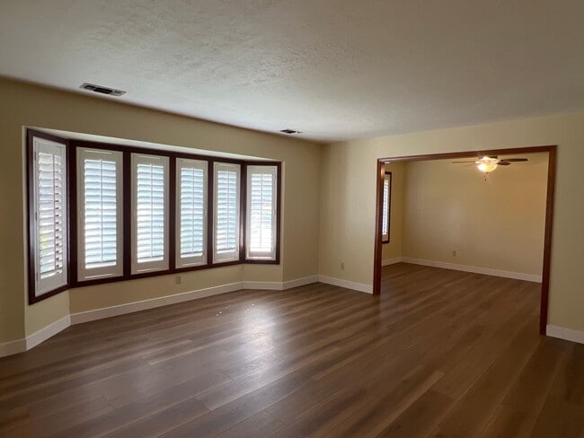 4437 Rutgers Way in Sacramento, CA - Building Photo - Building Photo