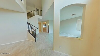 491 W Ebony Way in Chandler, AZ - Building Photo - Building Photo