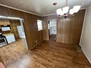 2012 E 47th St in Lubbock, TX - Building Photo - Building Photo