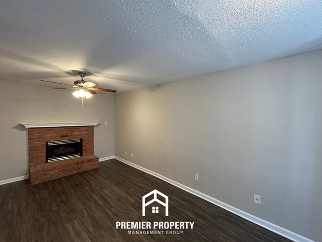 8288 Cedarbrush Dr in Southaven, MS - Building Photo - Building Photo