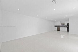 10351 SW 164th St in Miami, FL - Building Photo - Building Photo