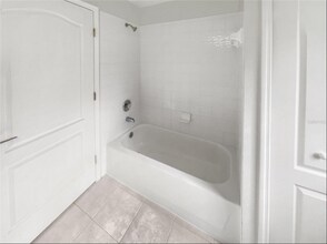 725 Forestgreen Ct in Orlando, FL - Building Photo - Building Photo