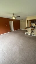 306 Sunset Ln in St. Clair Shores, MI - Building Photo - Building Photo