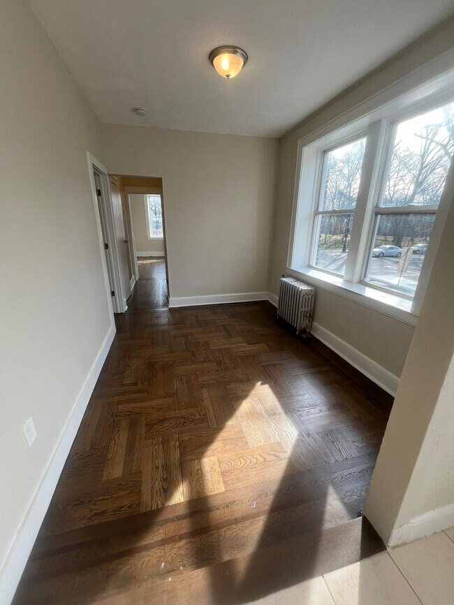 10 Goldsmith Ave, Unit 21 in Newark, NJ - Building Photo - Building Photo