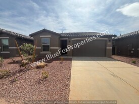 35049 S Lasso Ln in Red Rock, AZ - Building Photo