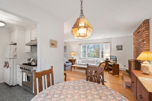 88 Miankoma Ln in Amagansett, NY - Building Photo - Building Photo