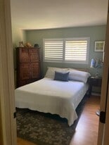 3033 Via Vista in Laguna Woods, CA - Building Photo