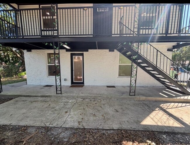 property at 1604 E 8th St