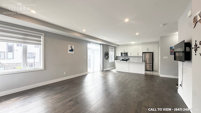 property at 2070 Meadowgate Blvd