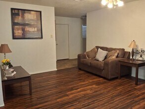 1409 Paseo del Oro in Temple, TX - Building Photo - Building Photo