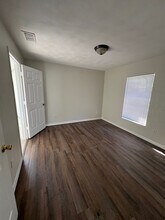 816 Grove Ave in Holly Hill, FL - Building Photo - Building Photo