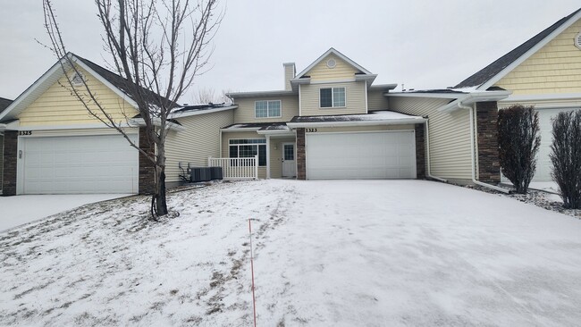 property at 1323 SE Birch Ln