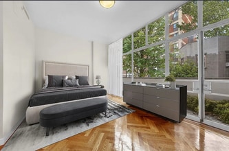 32 E 74th St, Unit 1 in New York, NY - Building Photo - Building Photo