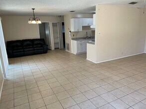 11731 Spring Club Dr in San Antonio, TX - Building Photo - Building Photo