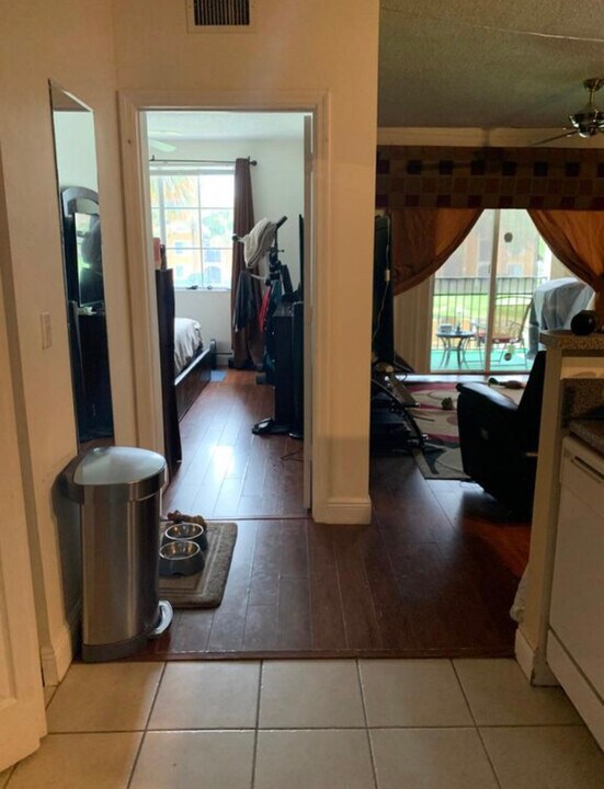 2360 E Preserve Way in Miramar, FL - Building Photo