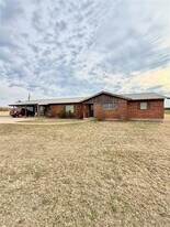 2935 CR 313 in Dublin, TX - Building Photo