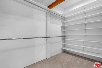 258 3rd Ave in Los Angeles, CA - Building Photo - Building Photo