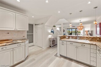 26773 Hickory Blvd in Bonita Springs, FL - Building Photo - Building Photo